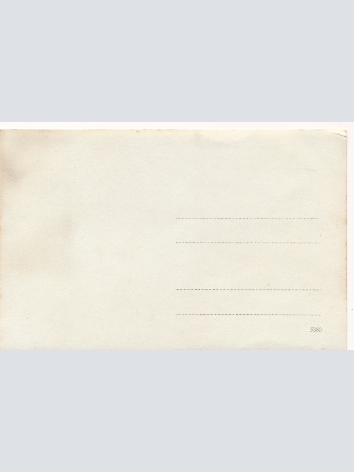 AK Annodazumals Frauen vor einem Haus Ansichtskarte (15765)