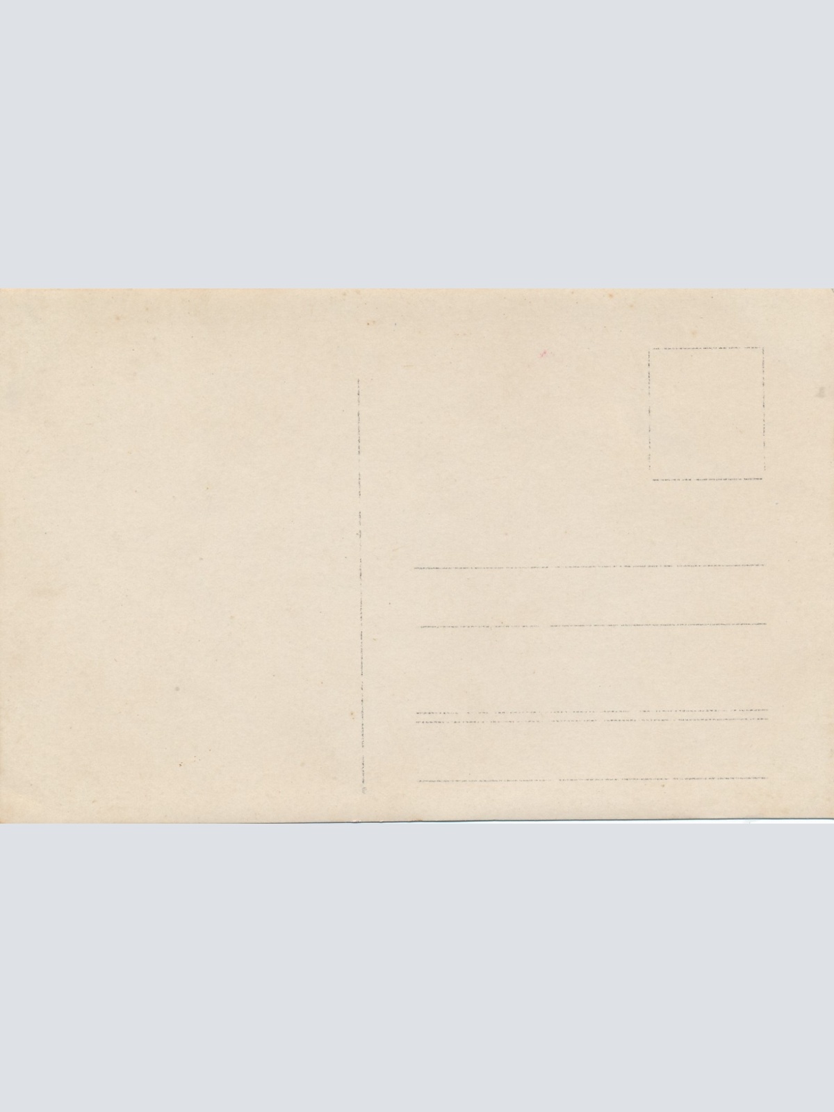 AK Annodazumals ein Mann eine Frau und ein Kind Ansichtskarte (16467)