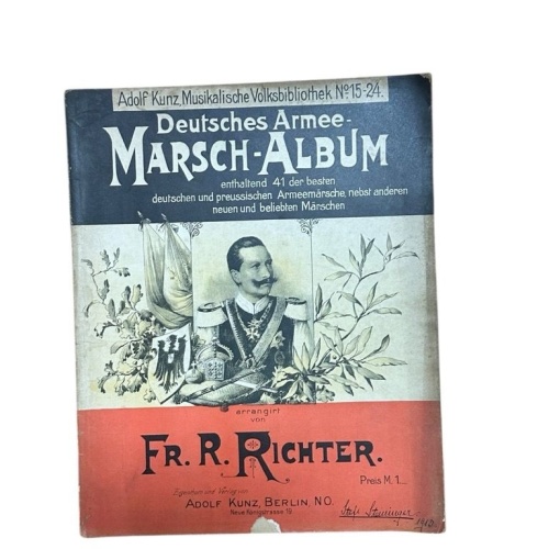 Deutsches Armee-Marsch-Album : enthaltend 41 der besten deutschen und preussisch