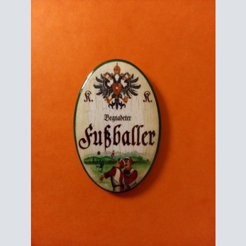 Nostalgie KuK Flaschenöffner Magnet Begnadeter Fußballer