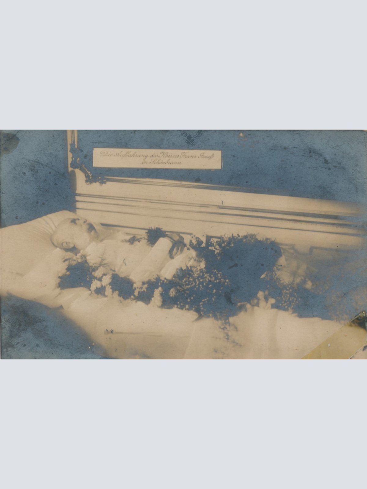 AK Militaria Kaiser Franz Josef im Totenbett Ansichtskarte (16982)