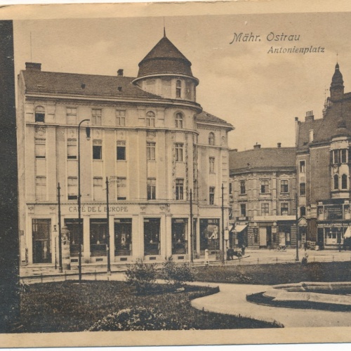 AK aus Mähr Ostrau Antonienplatz Tschechoslowakei Ansichtskarte (17040)