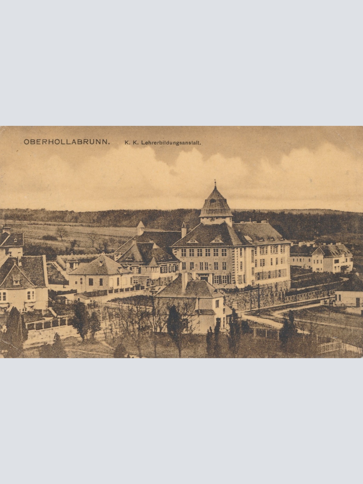 AK aus Oberhollabrunn K.K. Lehrerbildungsanstalt Nideröst. Ansichtskarte (18207)