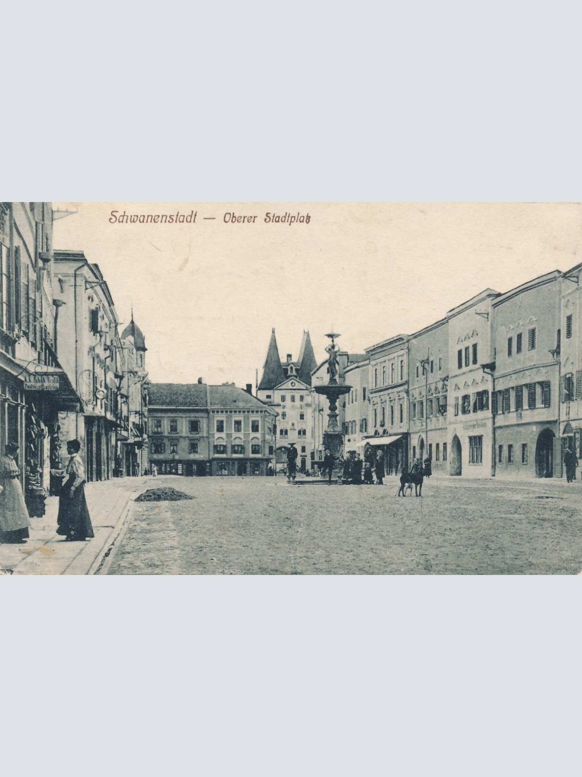 AK aus Schwanenstadt Oberer Stadtplatz Oberösterreich Ansichtskarte (18225)