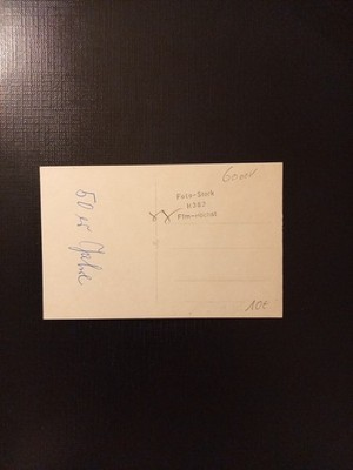 Frau Am Fenster 400364 Gr