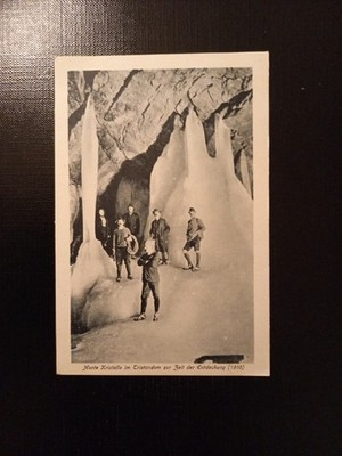 Dachstein Rieseneishöhle In Obertraun Gr