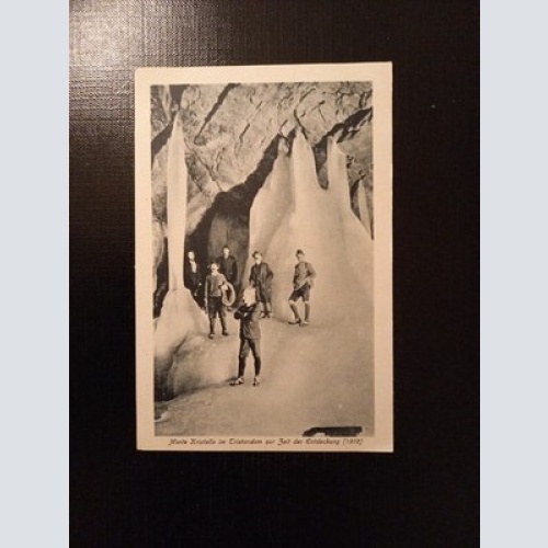 Dachstein Rieseneishöhle In Obertraun Gr