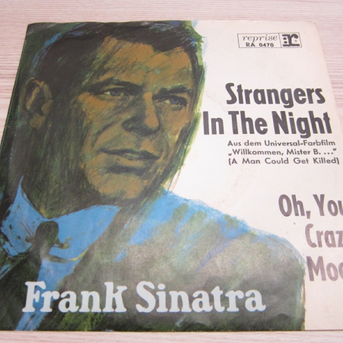 Single /  Frank Sinatra ?– Strangers In The Night / DE    PRESS /  RAR /