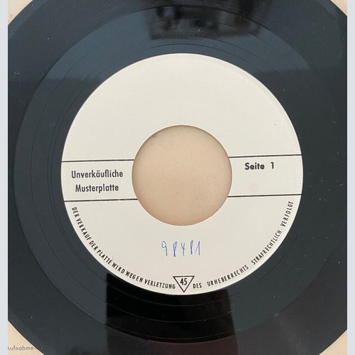 Ruby James - You Burn A Hole In My Soul  (7", Single, TP)