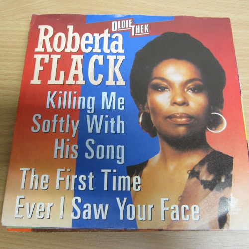 Single / Roberta Flack ?– Killing Me Softly With His Song / DE PRESS / RAR /