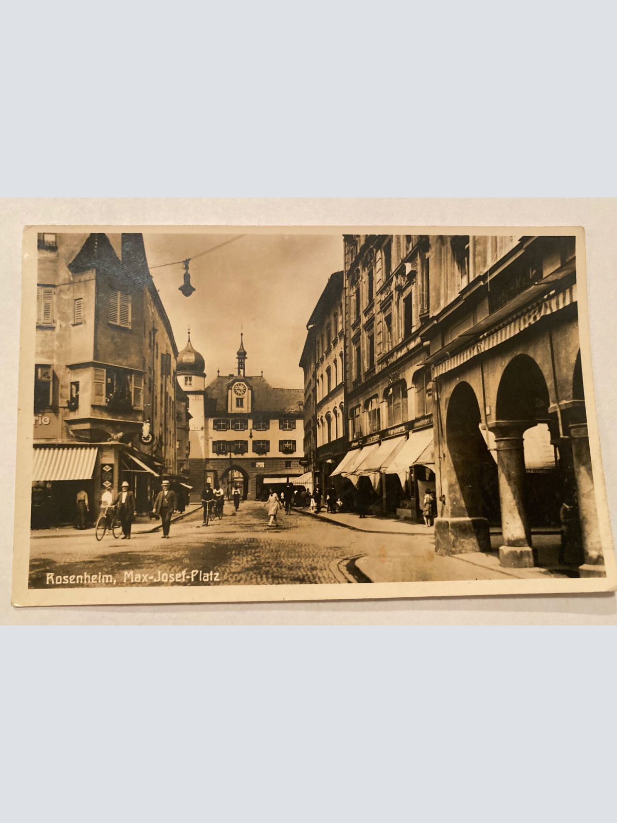 Rosenheim Max Josef Platz Radfahrer Fahrrad Foto 402306 A