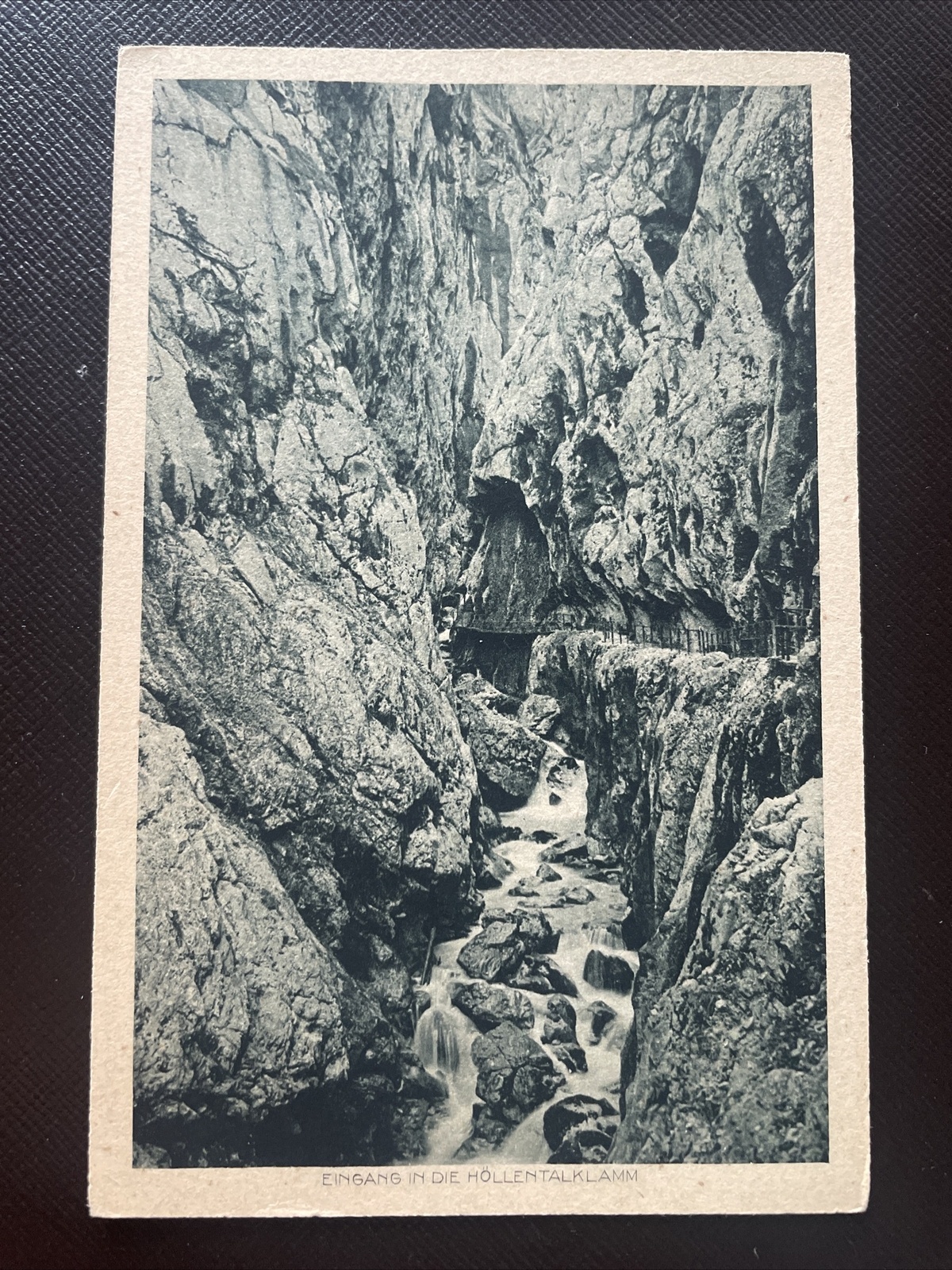 Eingang in die Höllentalklamm 400759 DN