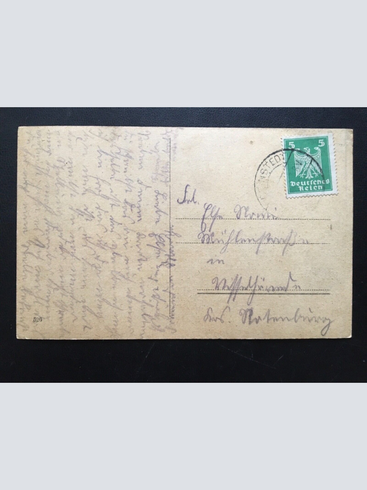 Frau mit Blumenstrauß - Unterhaltung mit Mann im Park - Künstlerkarte 903 TH