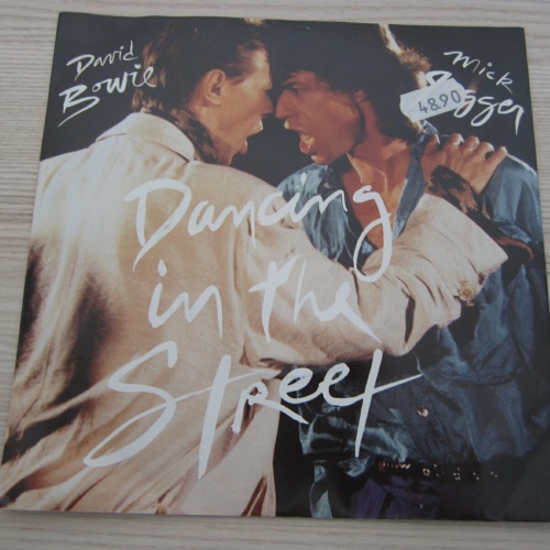 Single /  David Bowie And Mick Jagger ?– Dancing In The Street /  DE  PRESS /