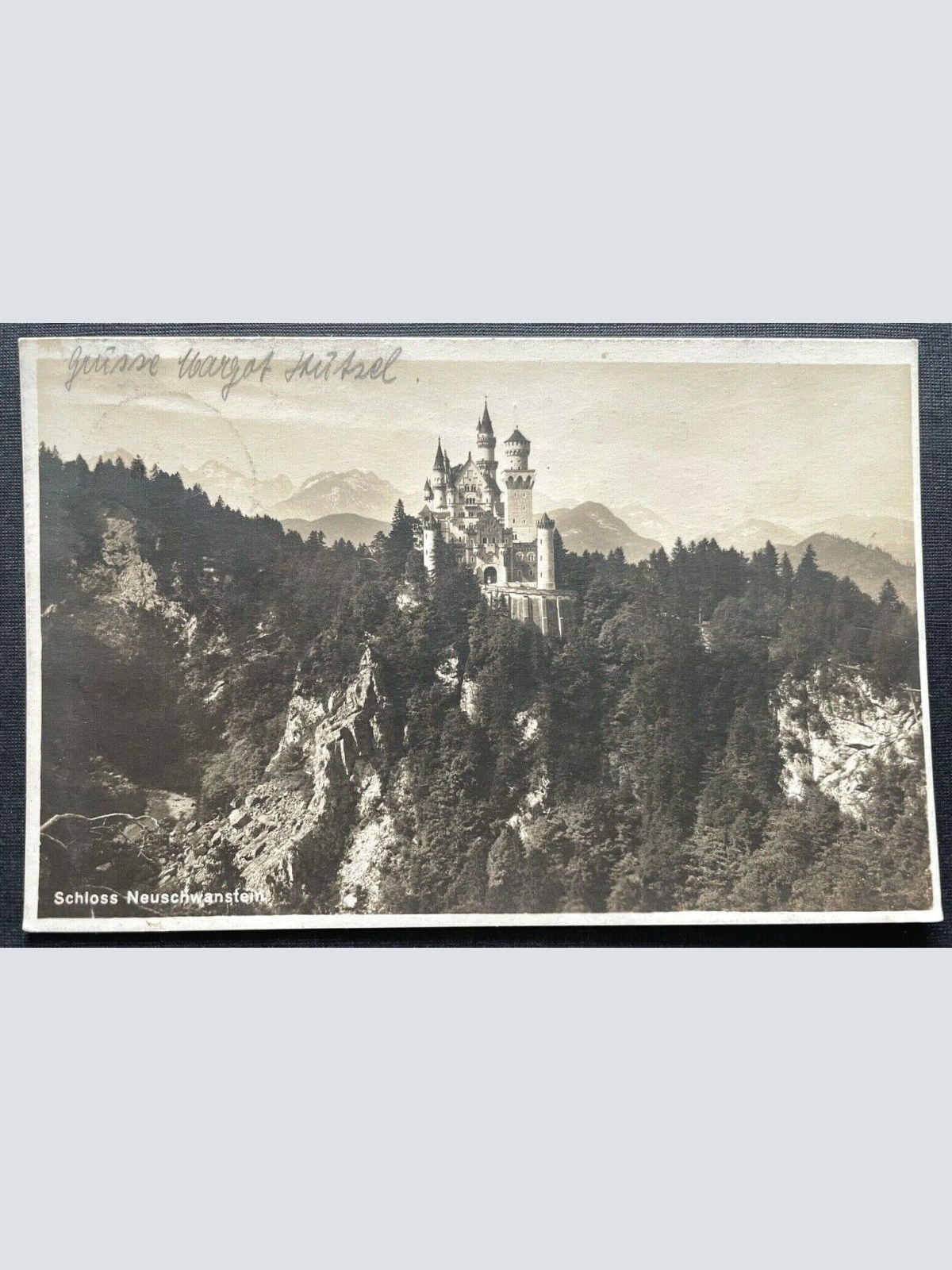 Schloss Neuschwanstein Berg Festung Allgäu Wald Bayern Deutschland 410159 TH C