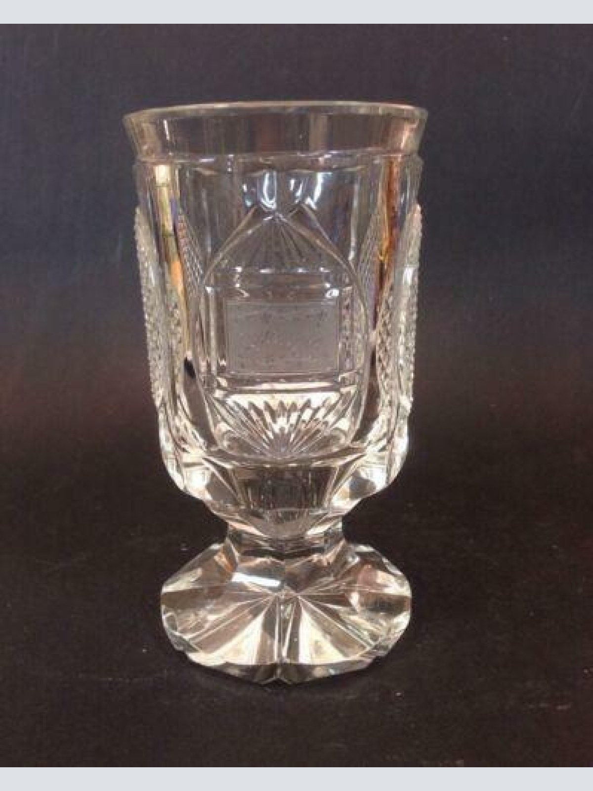 Antikglas mundgeblasen und handgeschliffen Namengravur " Marie " 12463