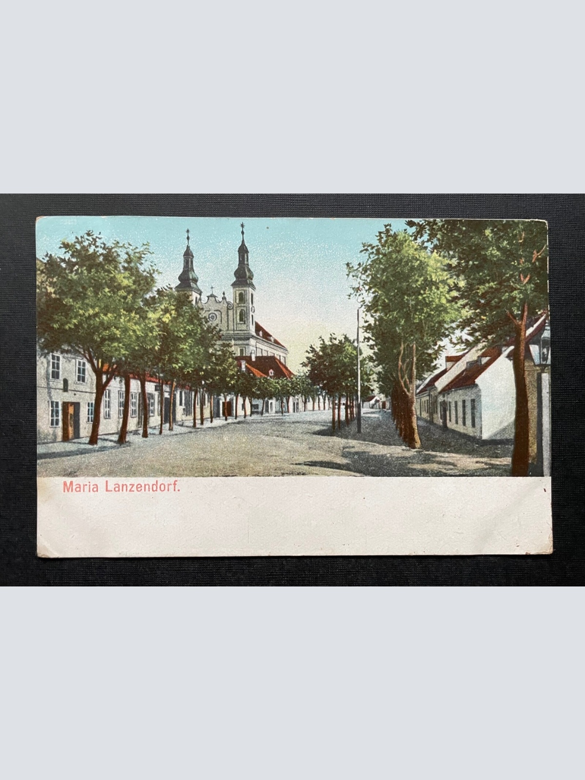 Maria Lanzendorf Ort Kirche Wallfahrtskirche Allee Niederösterreich 400474 TH F