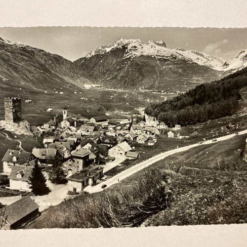 Ansichtskarte Hospental, Gotthardstrasse gegen Andermatt 400566 AH A