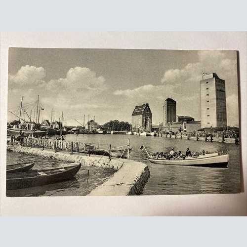 Ostseebad Burg - Insel Fehmarn, Hafen mit Fährboot 410004 AH