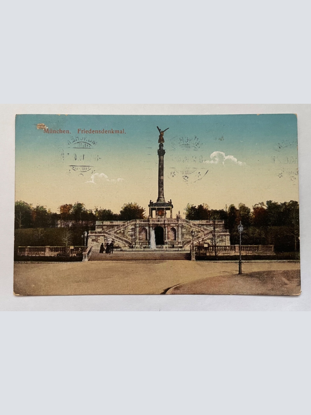 München Friedensdenkmal Monument Bogenhausen Bayern Deutschland 8462 K TH