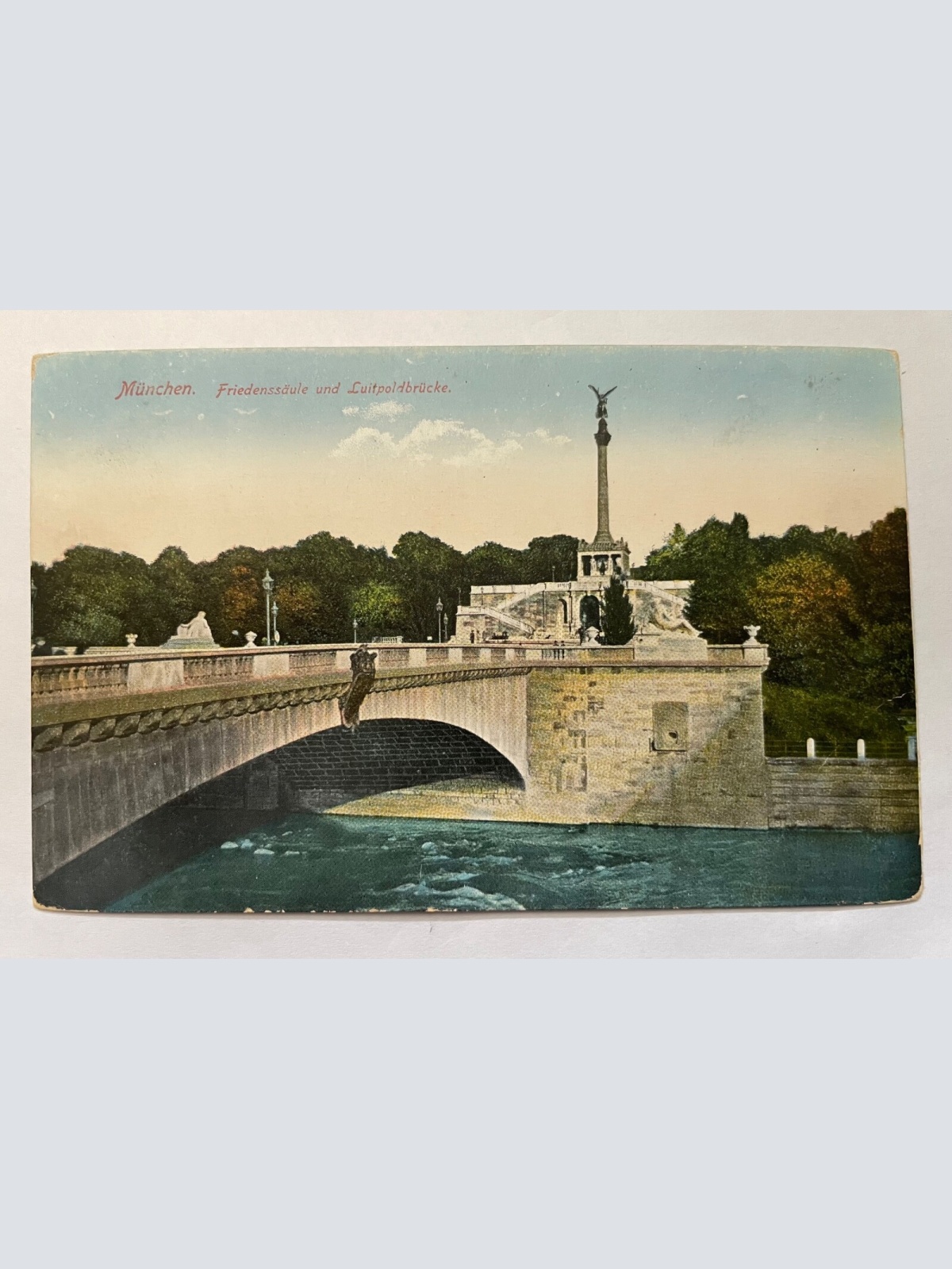 München Friedenssäule & Luitpoldbrücke Stadt Bayern Deutschland 8477 K TH