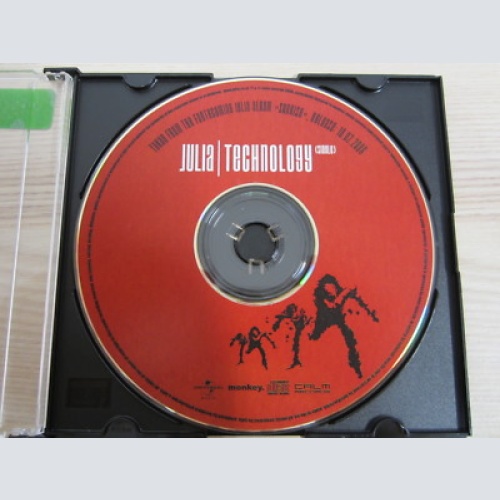 CD /   Julia  ?– Technology    / PROMO / RARITÄT