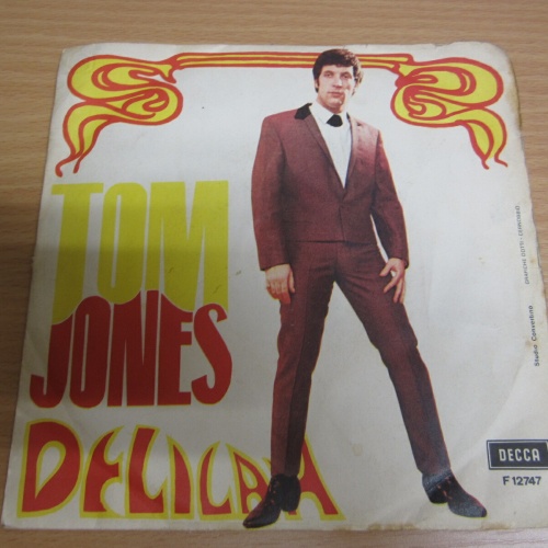 Single /   Tom Jones ?– Delilah / Italy Press / RAR //