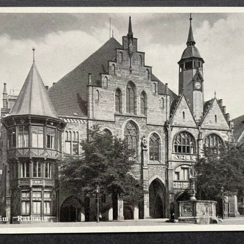 Hildesheim Rathaus Gebäude Stadt Vorplatz Niedersachsen Deutschland 402639 TH C