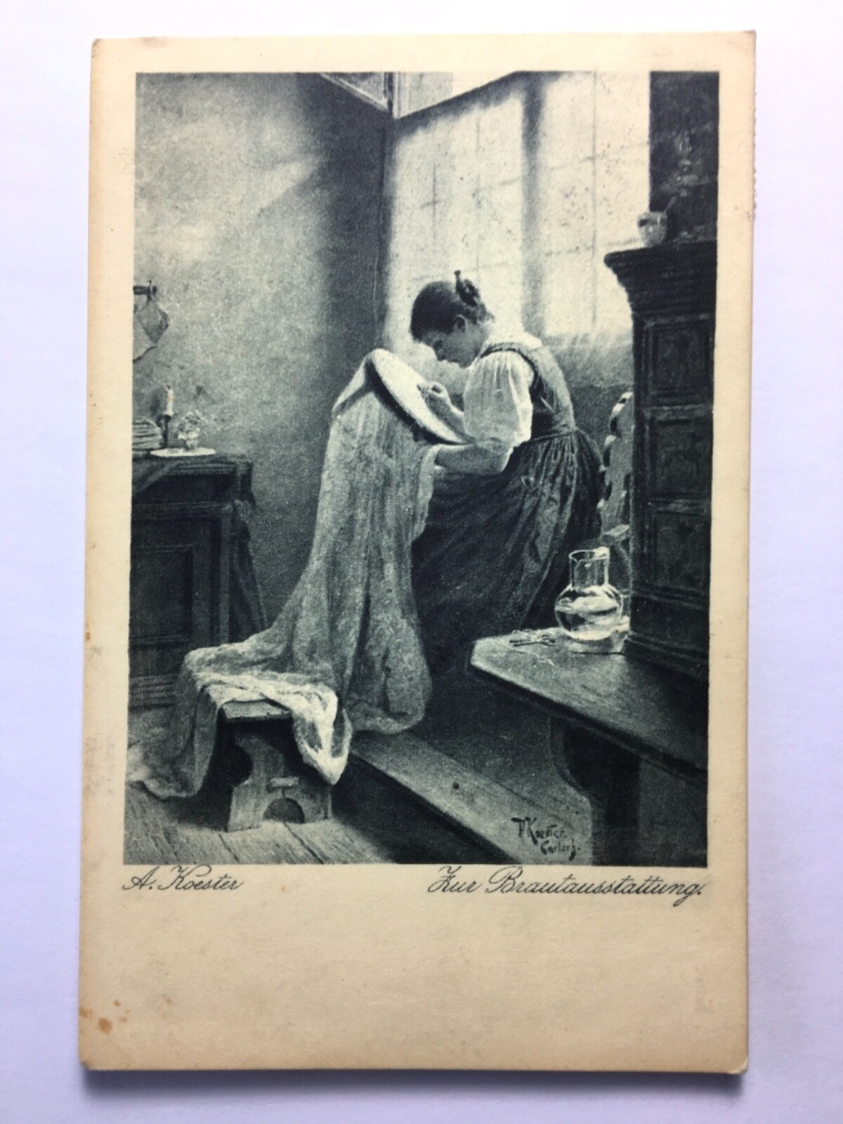 Zur Brautaustattung (A.Koester) - Frau näht Kleid - Künstlerkarte 50019 TH D