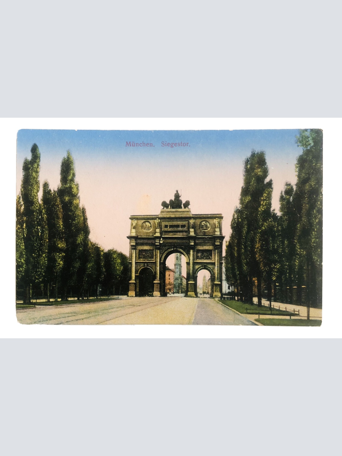 München Siegestor 20048