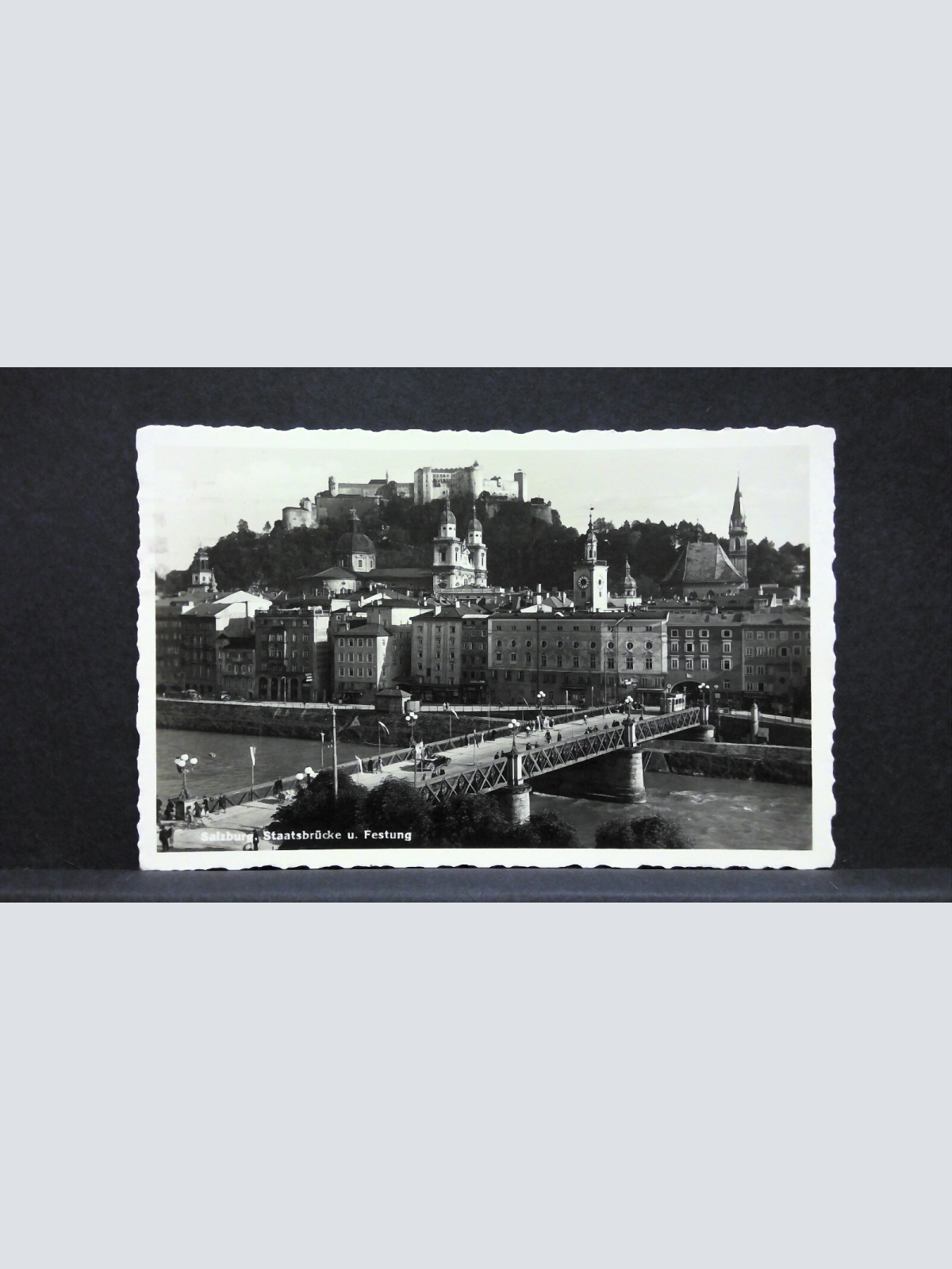 Salzburg Staatsbrücke und Festung Hohensalzburg Salzach JW5711