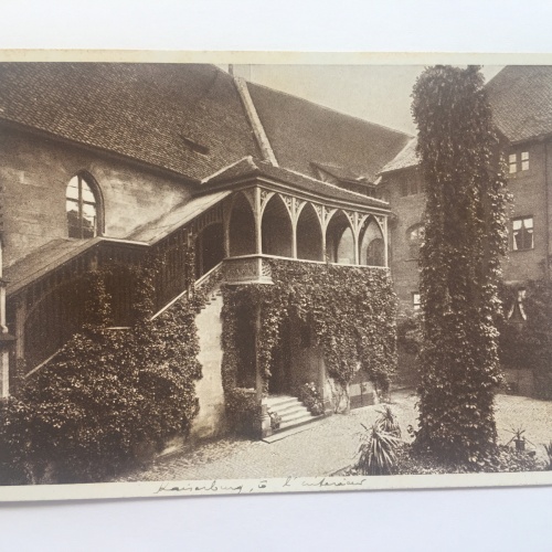 Nürnberg Burg, Schloßhof mit Linde 85055 RE